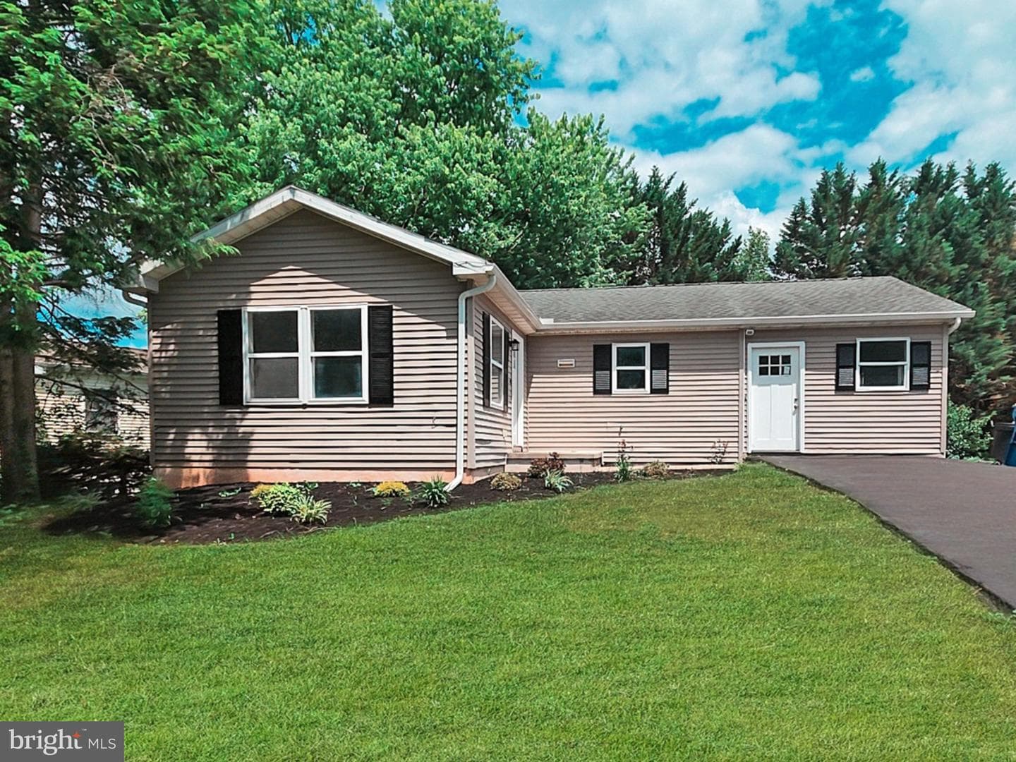 55 Shawnee Trail, York Haven