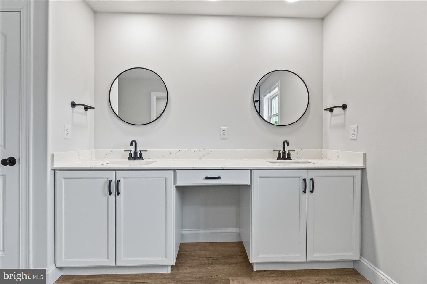 140 Eli Drive photo 19
