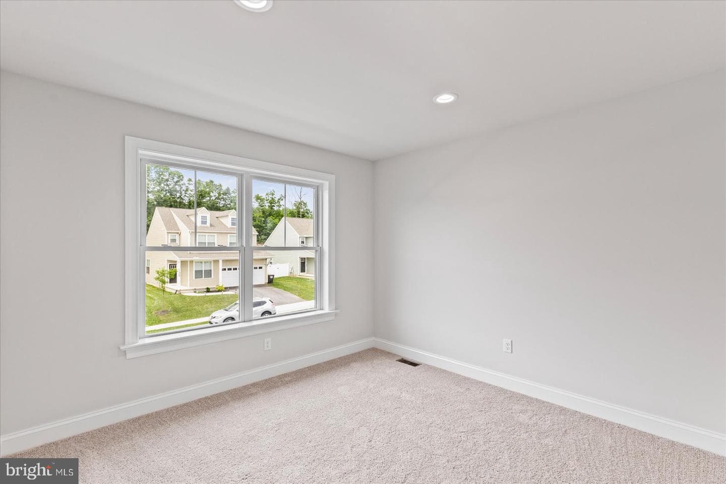 140 Eli Drive photo 21