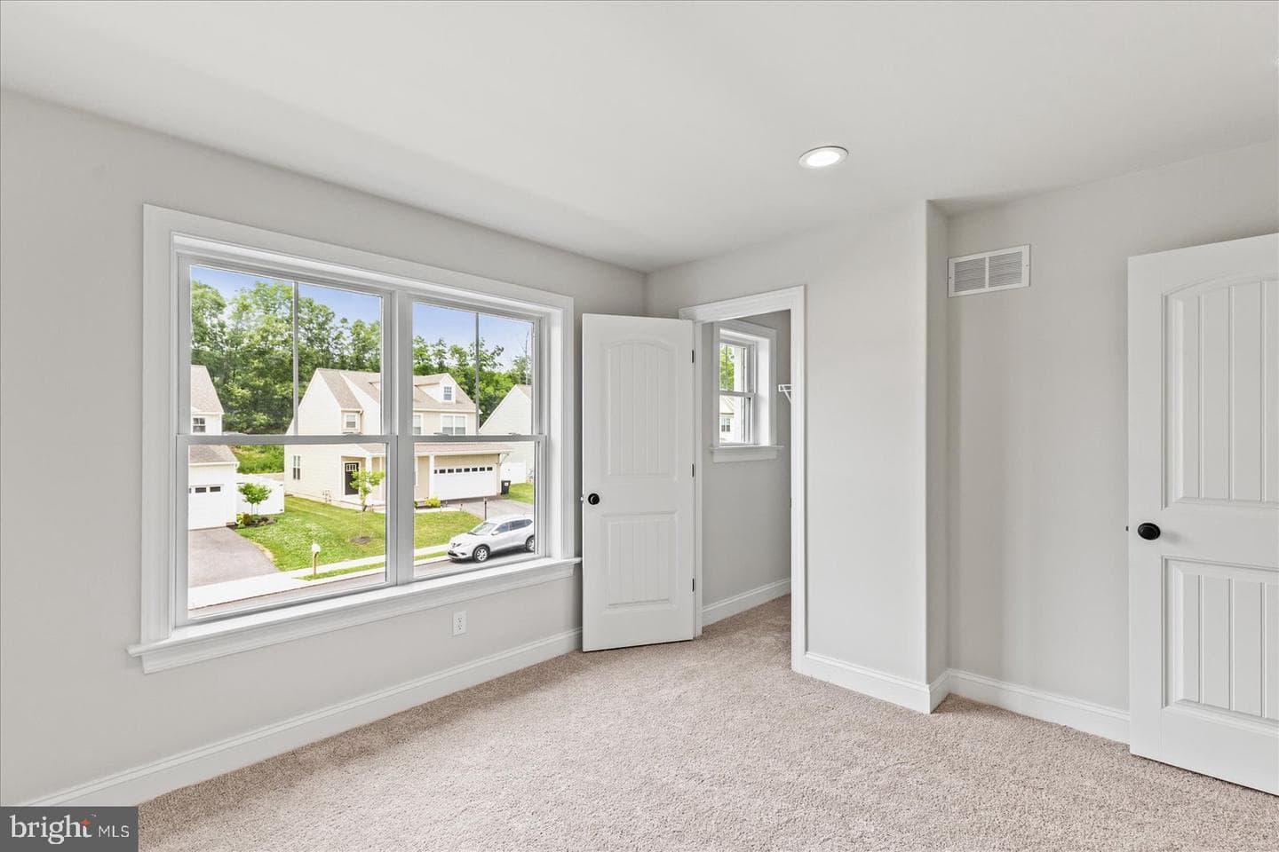 140 Eli Drive photo 24