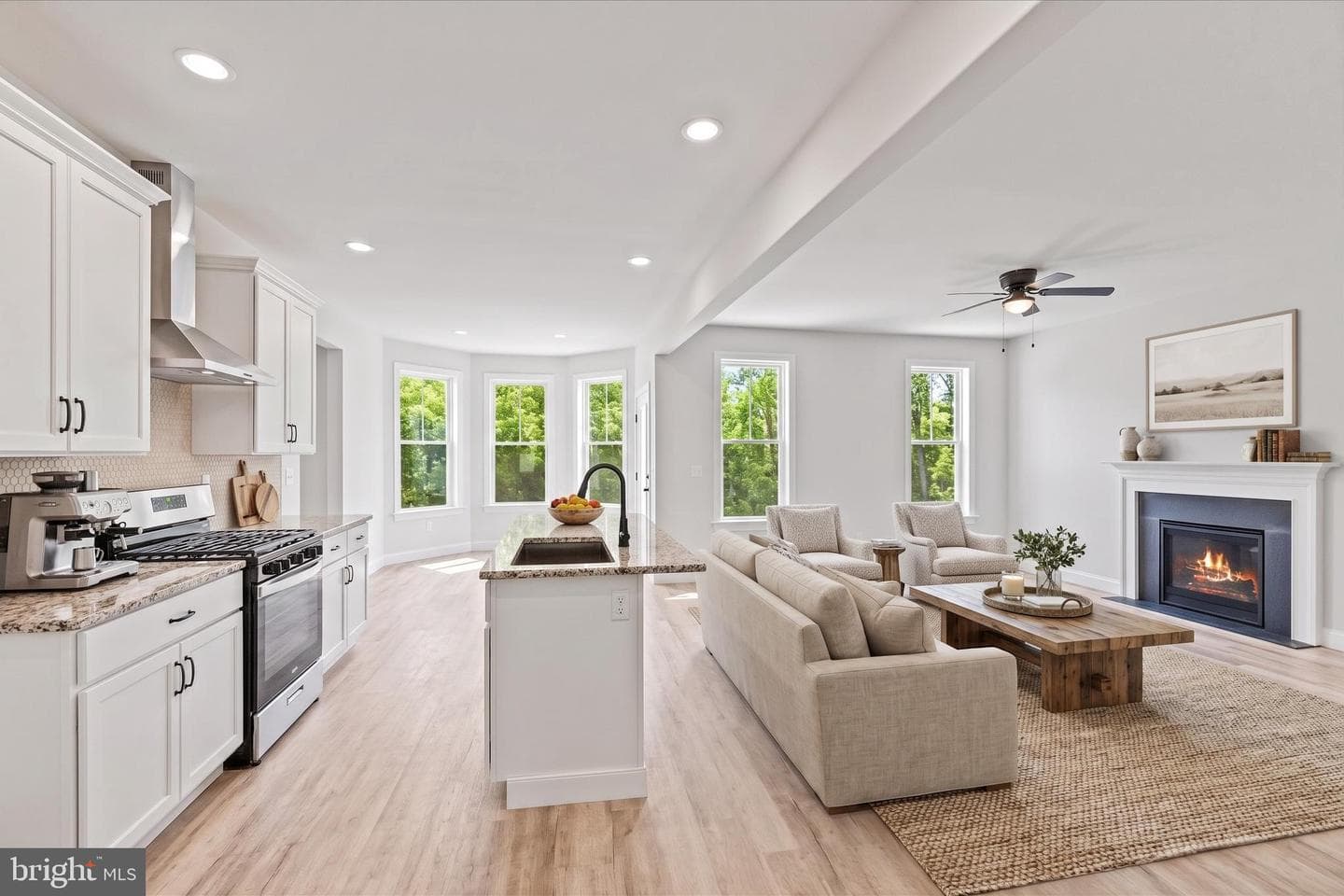 140 Eli Drive photo 6