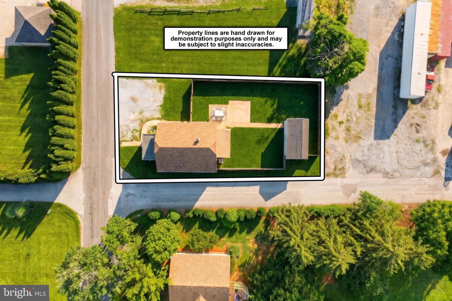 2151 Maple Road photo 6