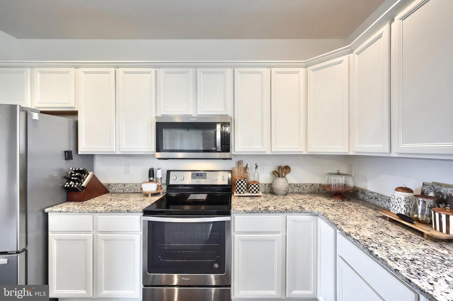 925 Ripple Drive photo 12