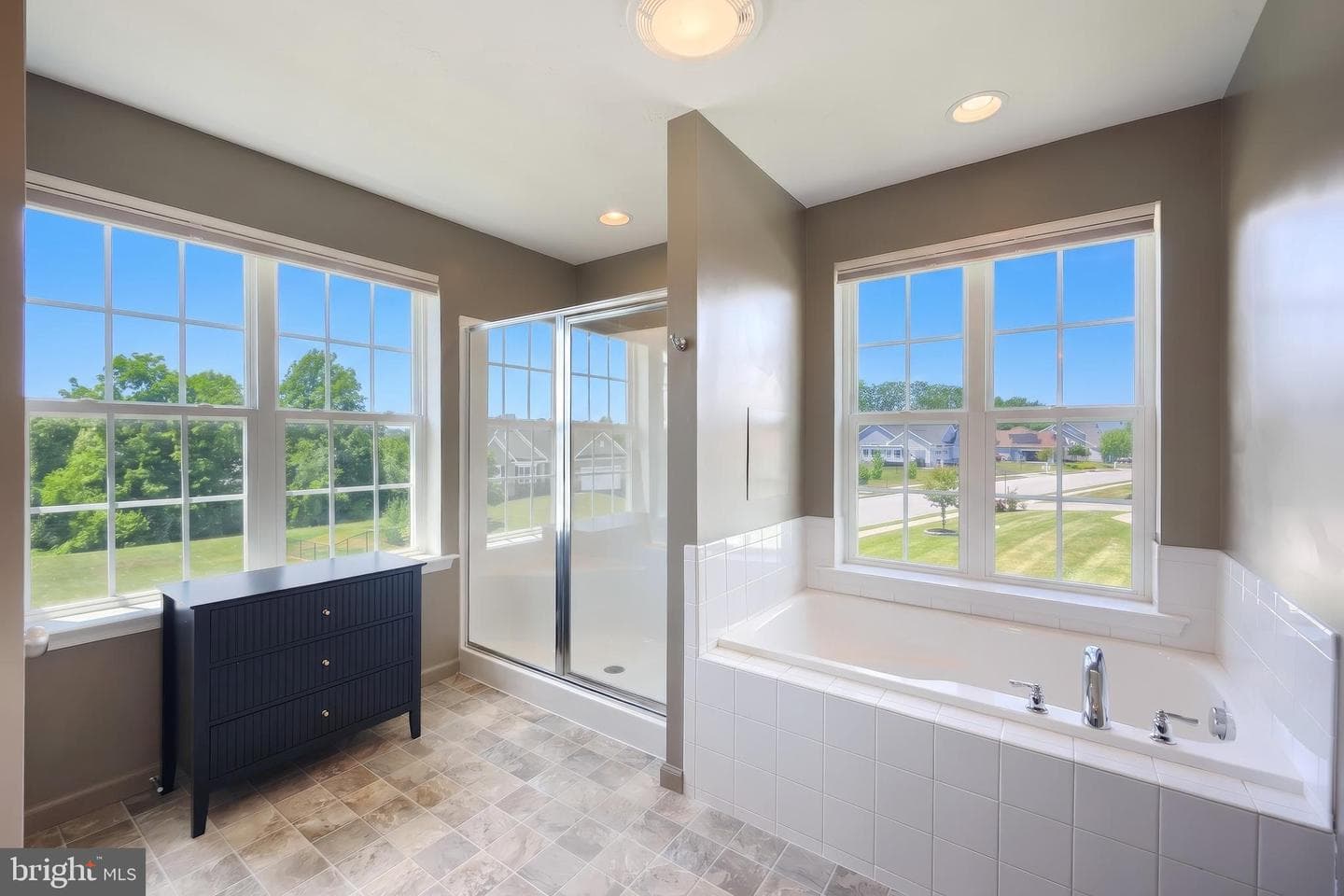 925 Ripple Drive photo 27
