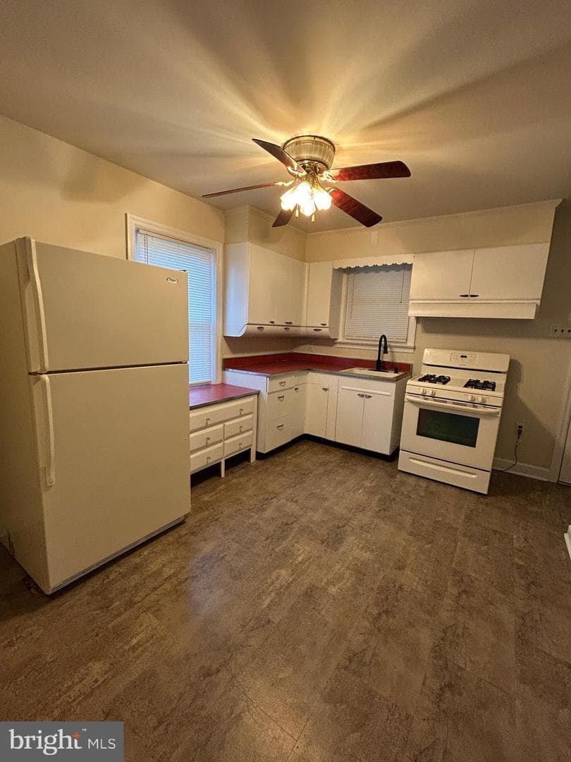 1627 Filbert Street photo 5