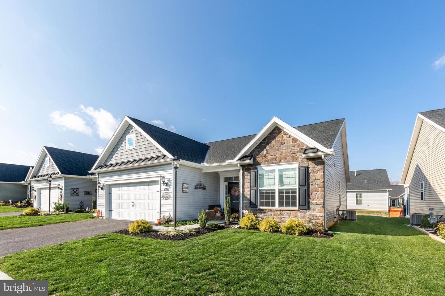 671 Cypress Drive #80 photo 2