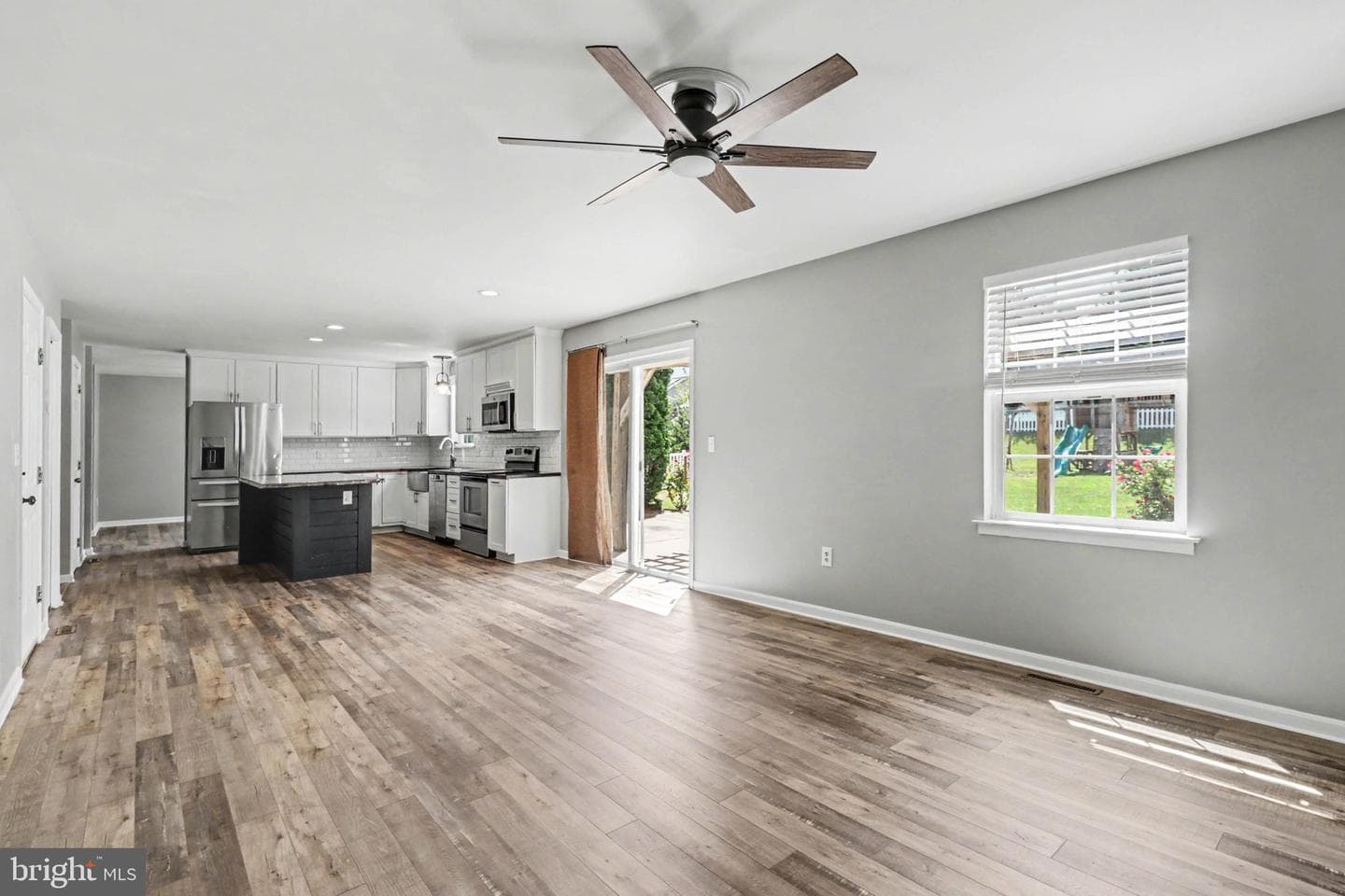 195 Martel Circle photo 14