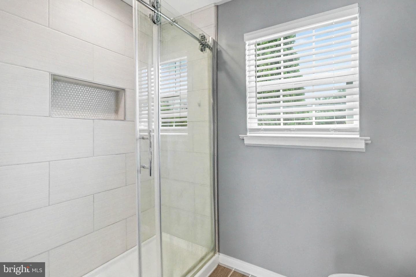 195 Martel Circle photo 22