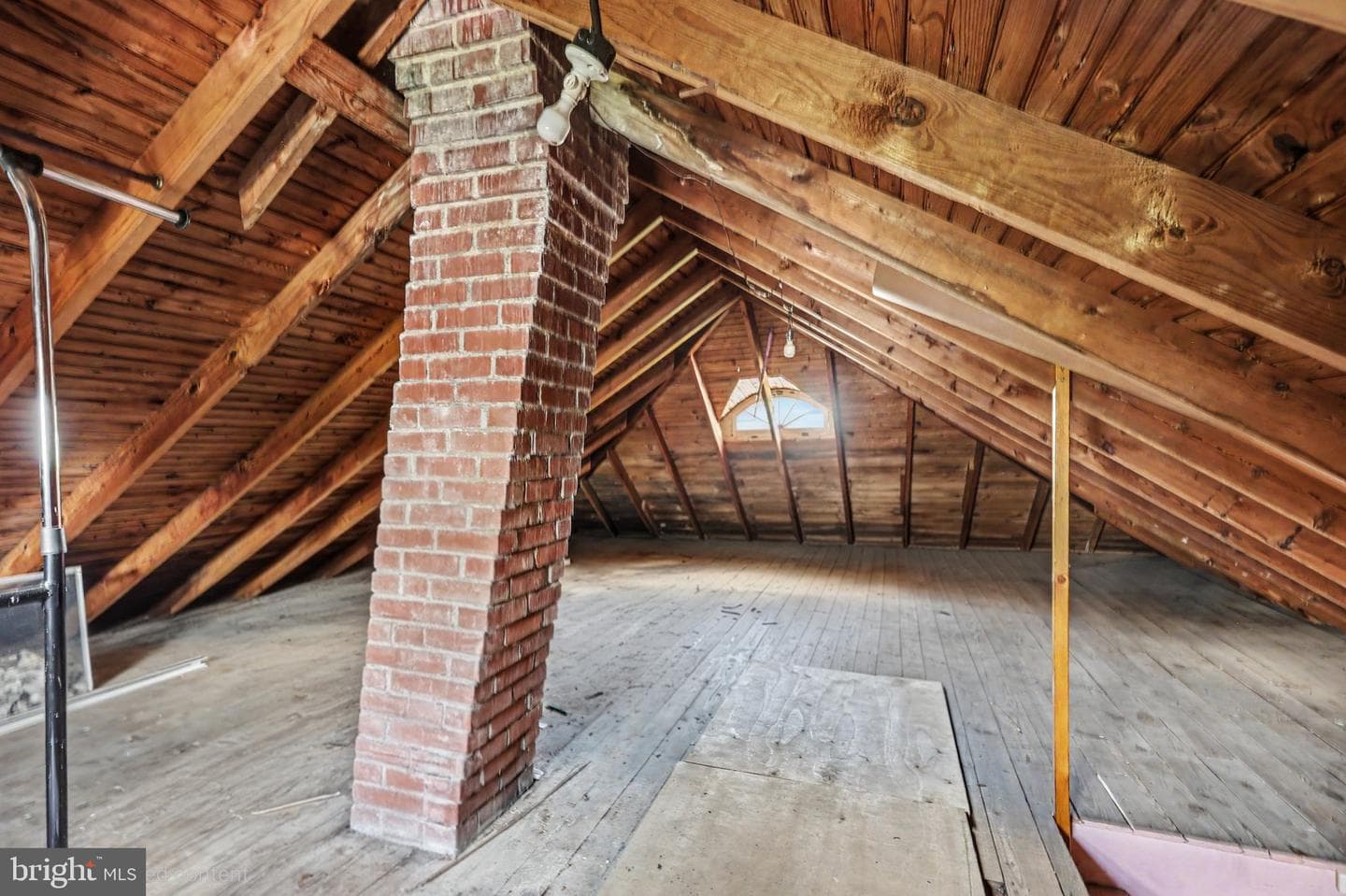 317 E Hanover Street photo 20