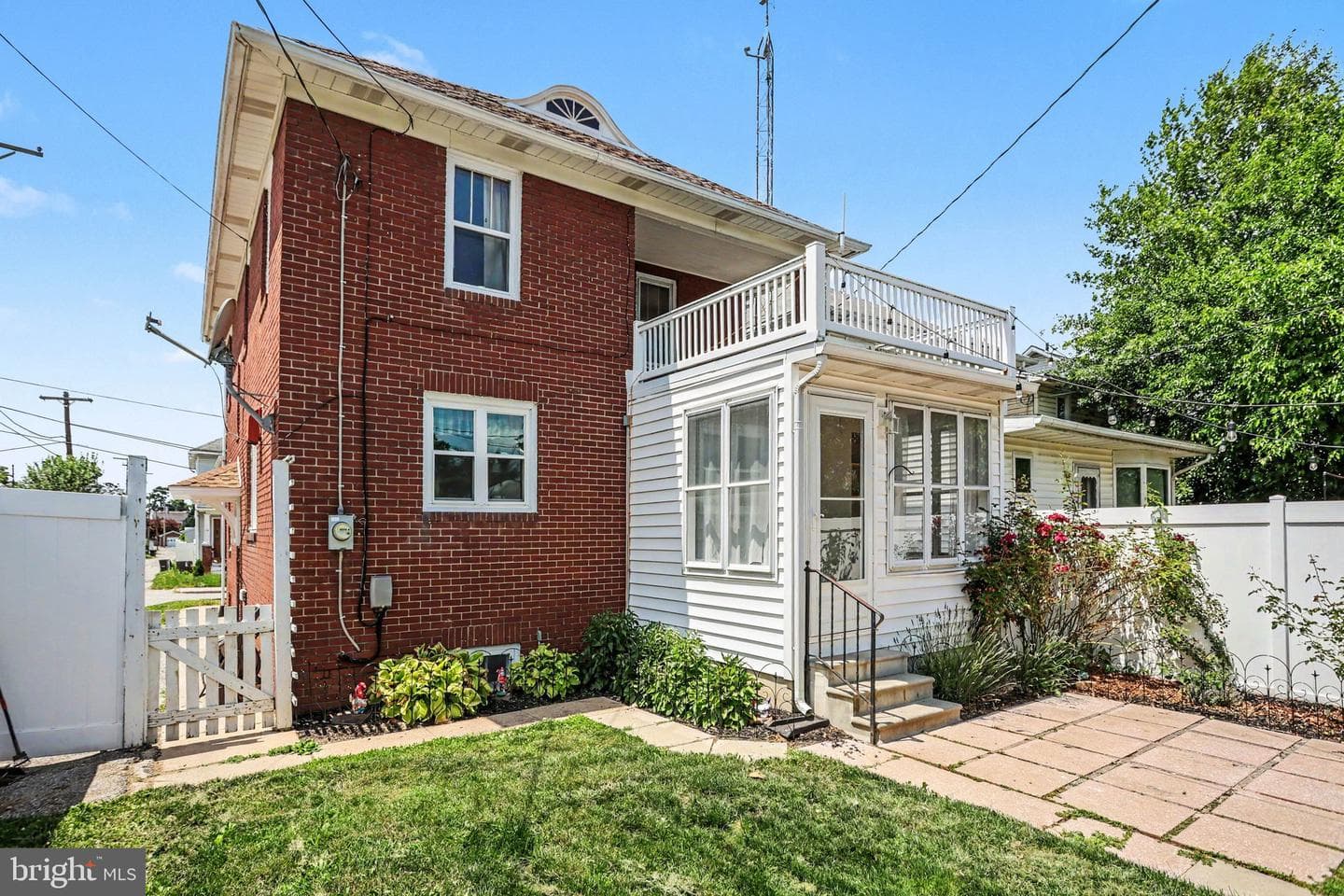 317 E Hanover Street photo 32