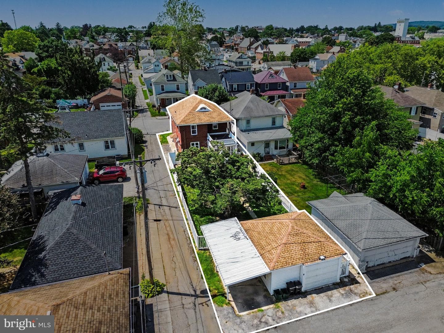317 E Hanover Street photo 41