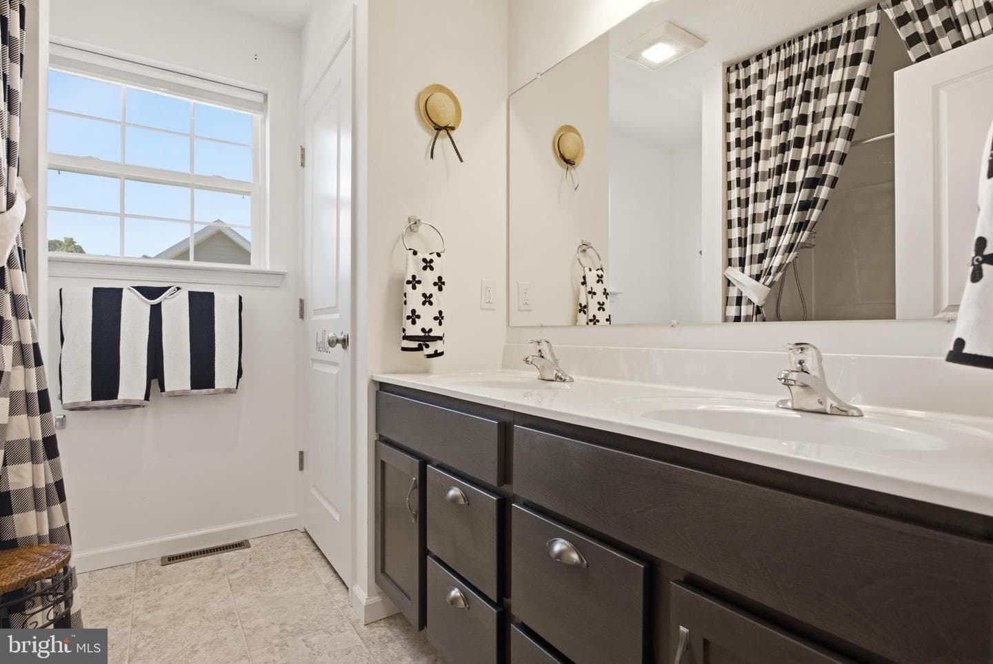 43 Huntmaster Drive photo 21