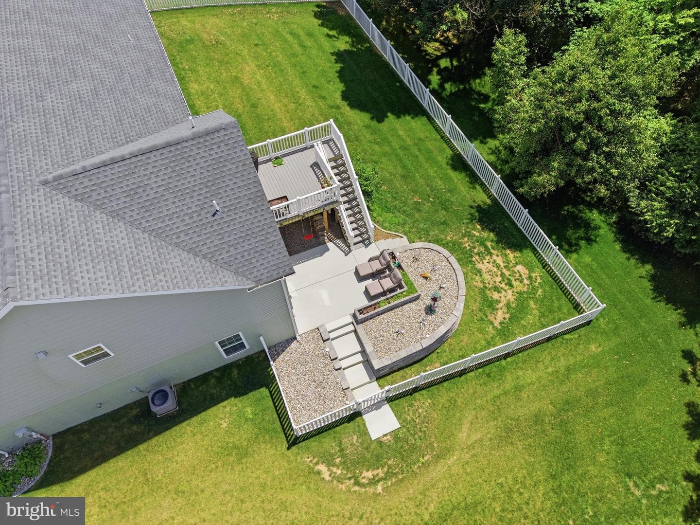 43 Huntmaster Drive photo 33