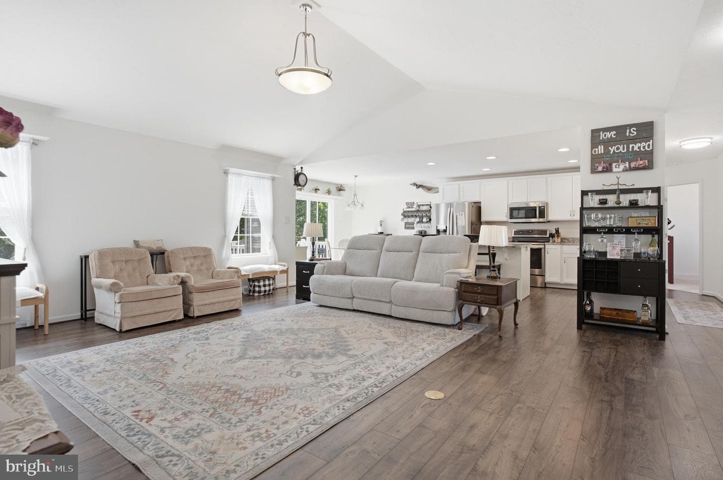 43 Huntmaster Drive photo 8