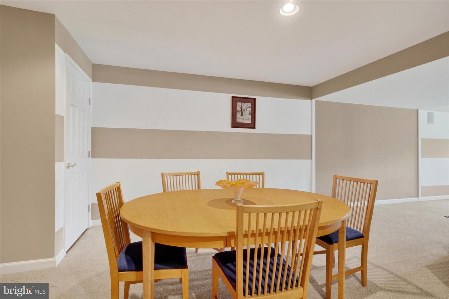 223 Fairmount Court #35 photo 30