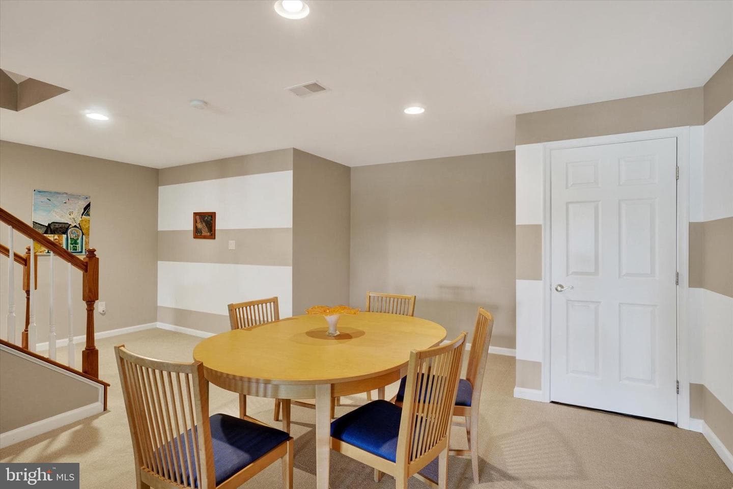 223 Fairmount Court #35 photo 31