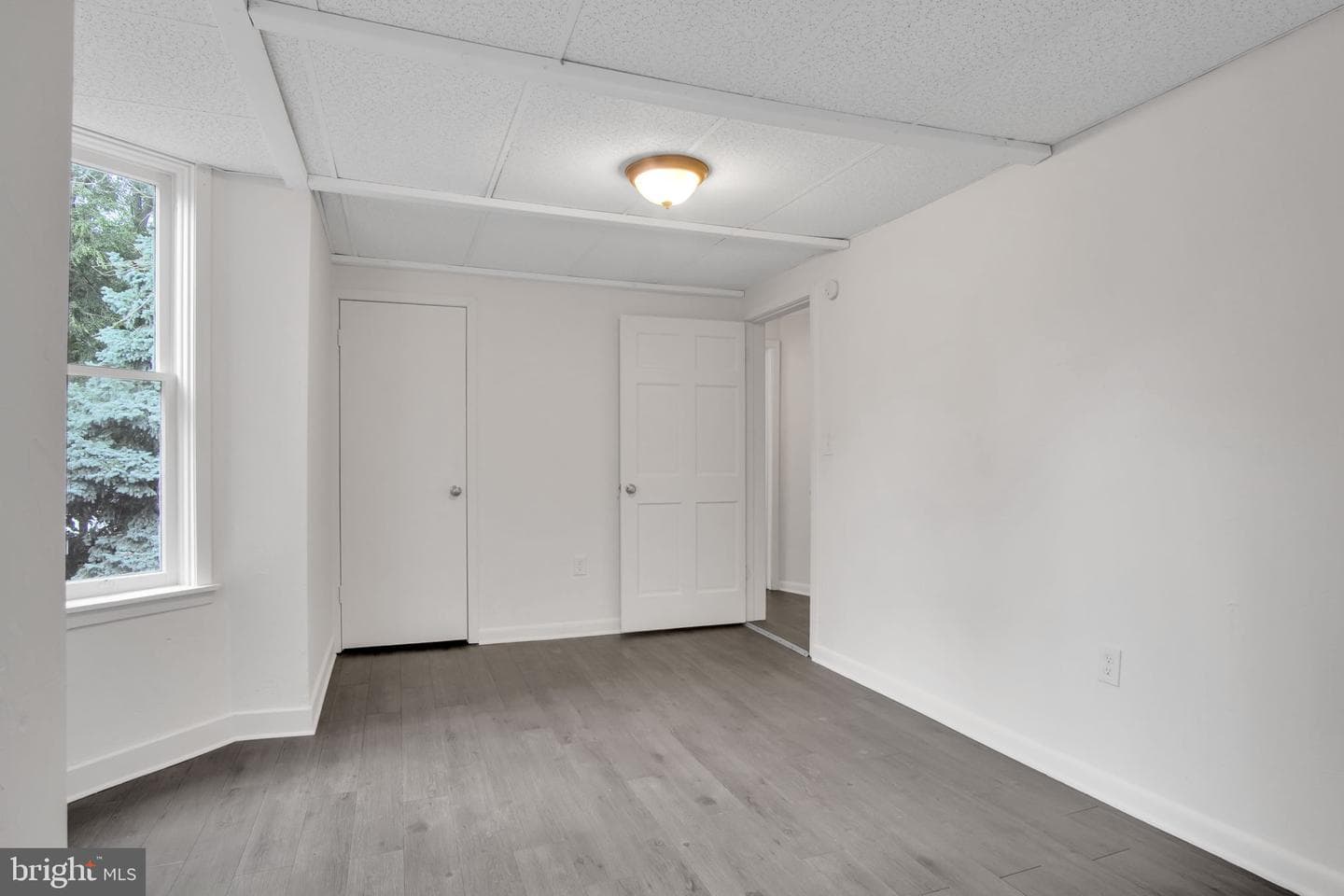 125 S Pershing Avenue photo 23
