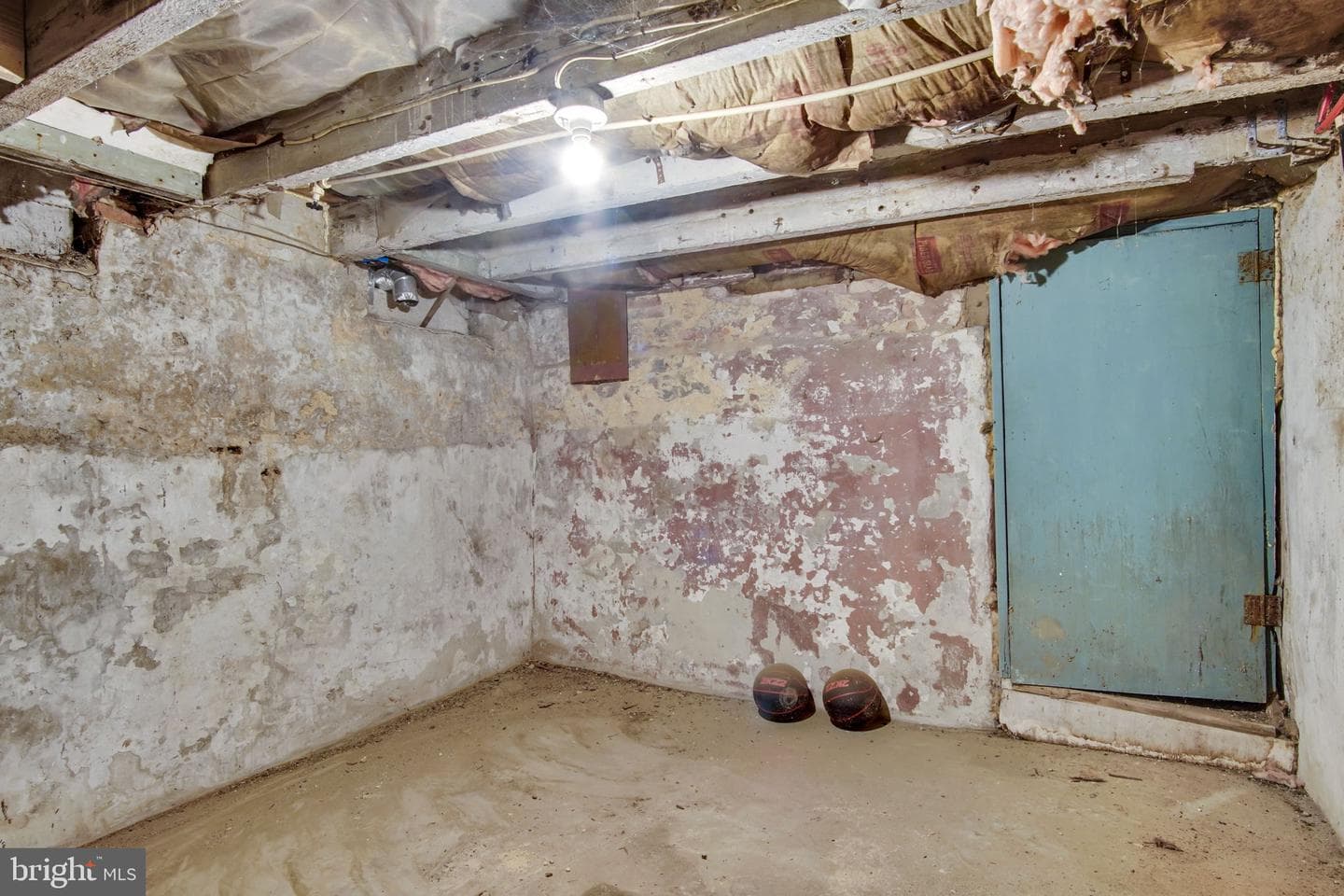 125 S Pershing Avenue photo 33