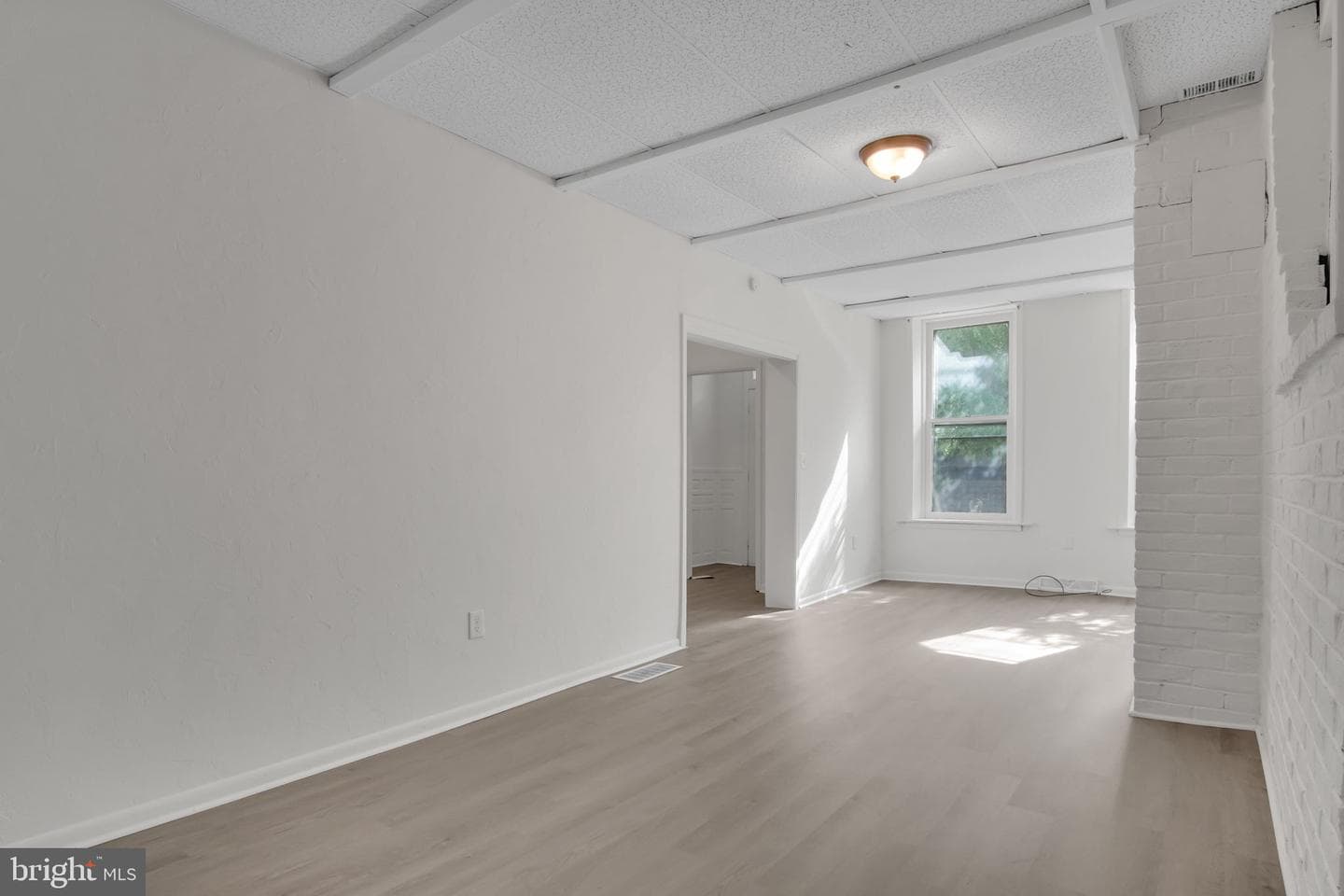 125 S Pershing Avenue photo 5