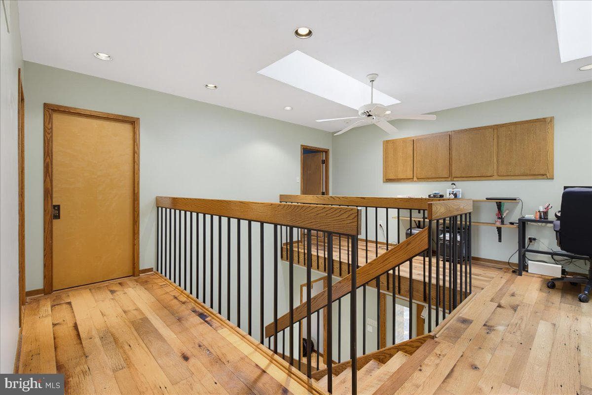 4065 Deerhill Dr photo 28
