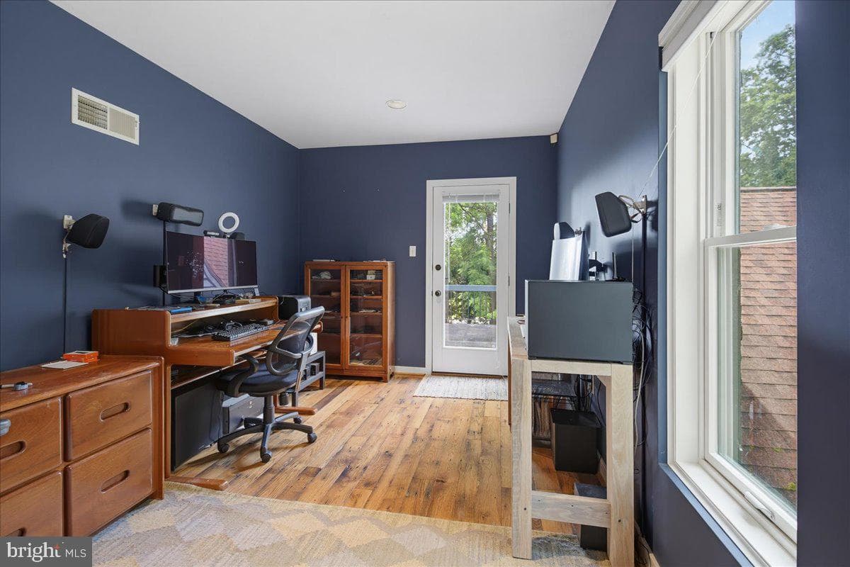 4065 Deerhill Dr photo 36