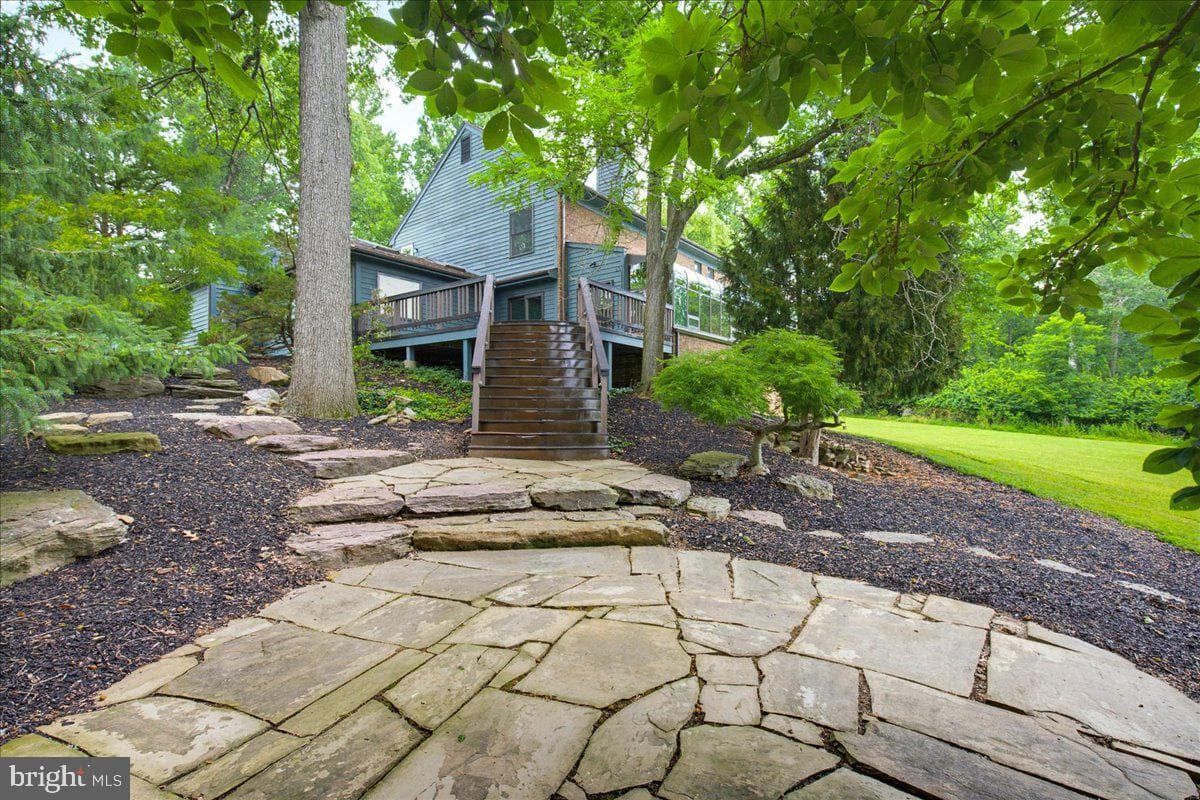 4065 Deerhill Dr photo 43