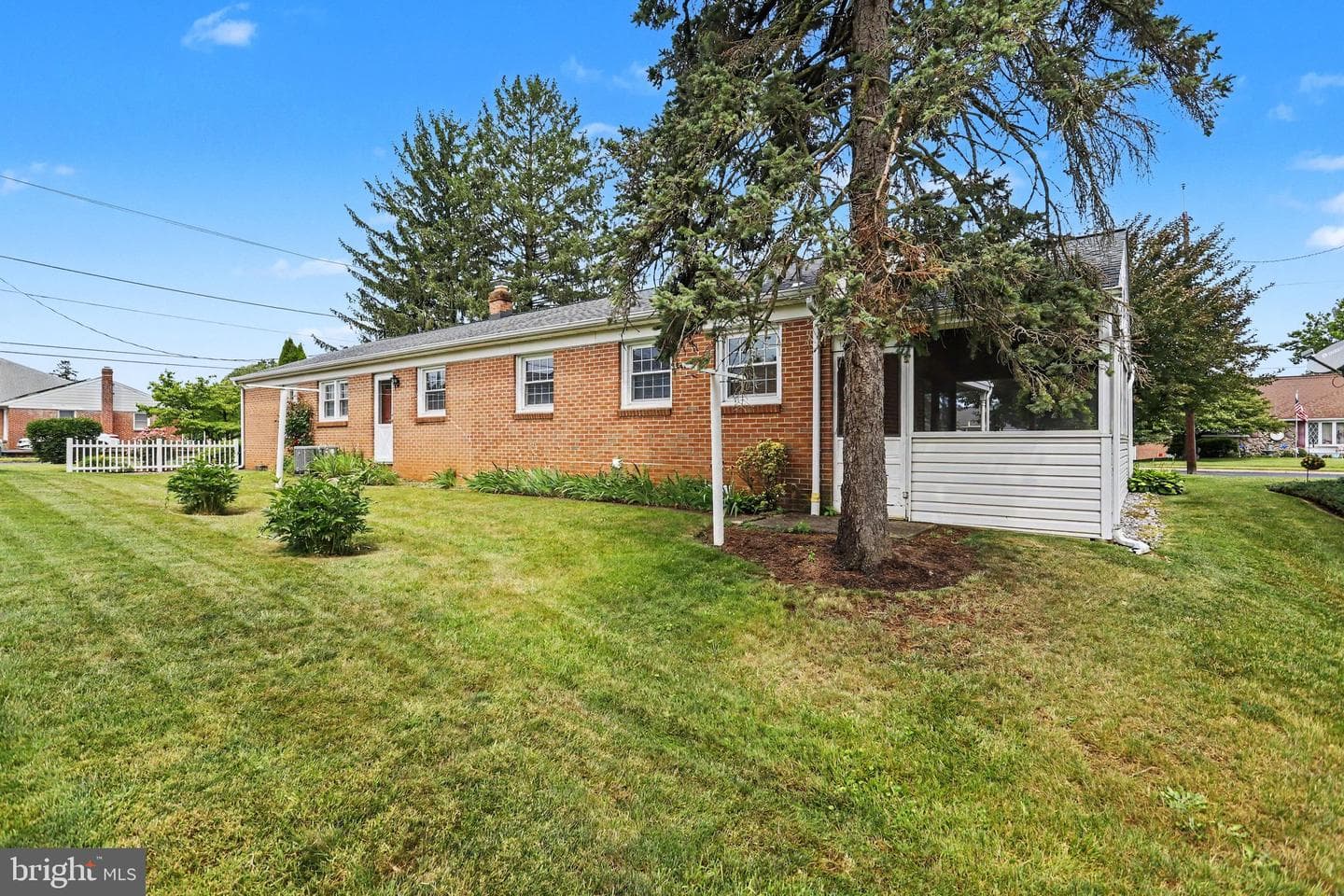 113 Grant Drive photo 5