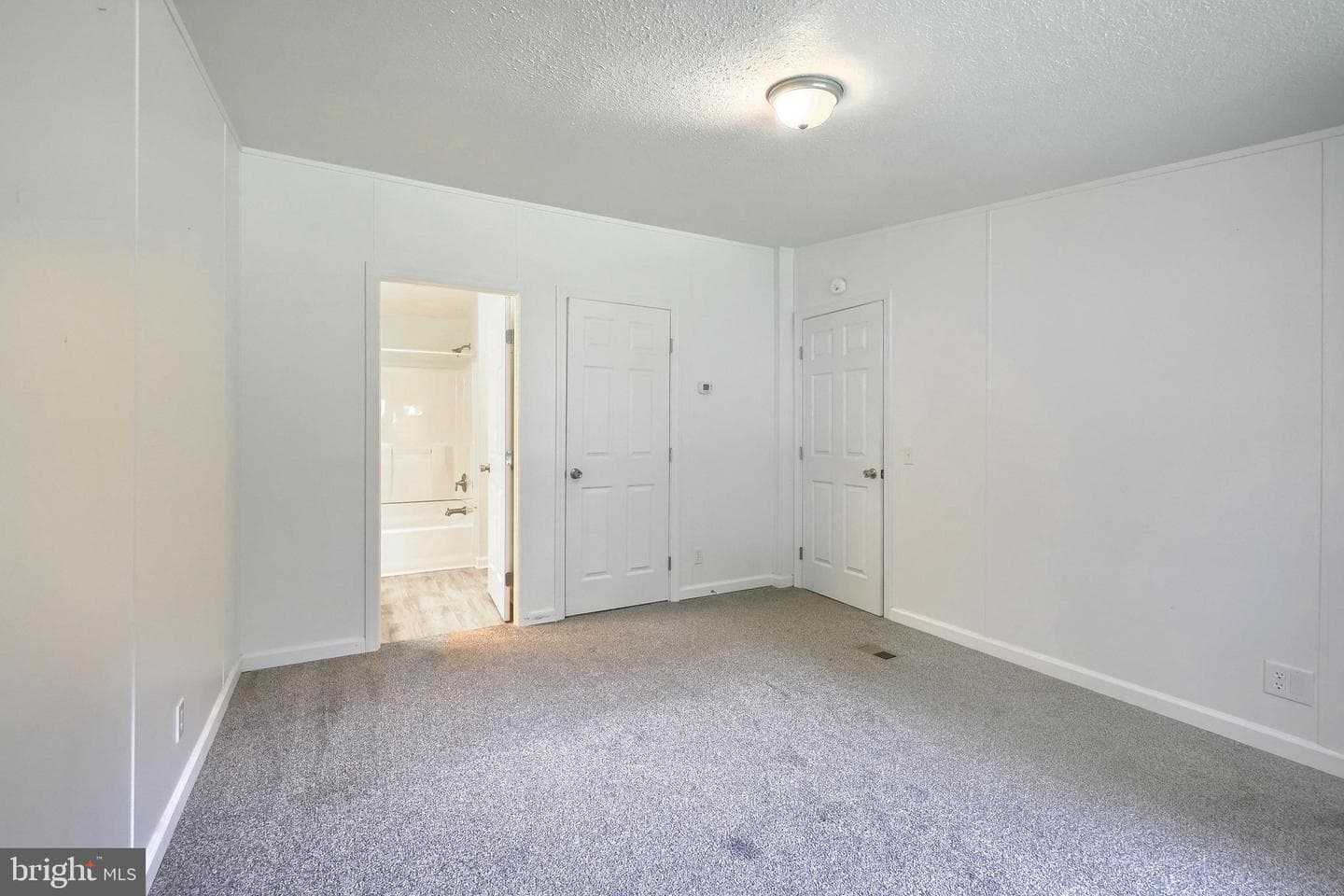 76 Laurel Drive photo 14