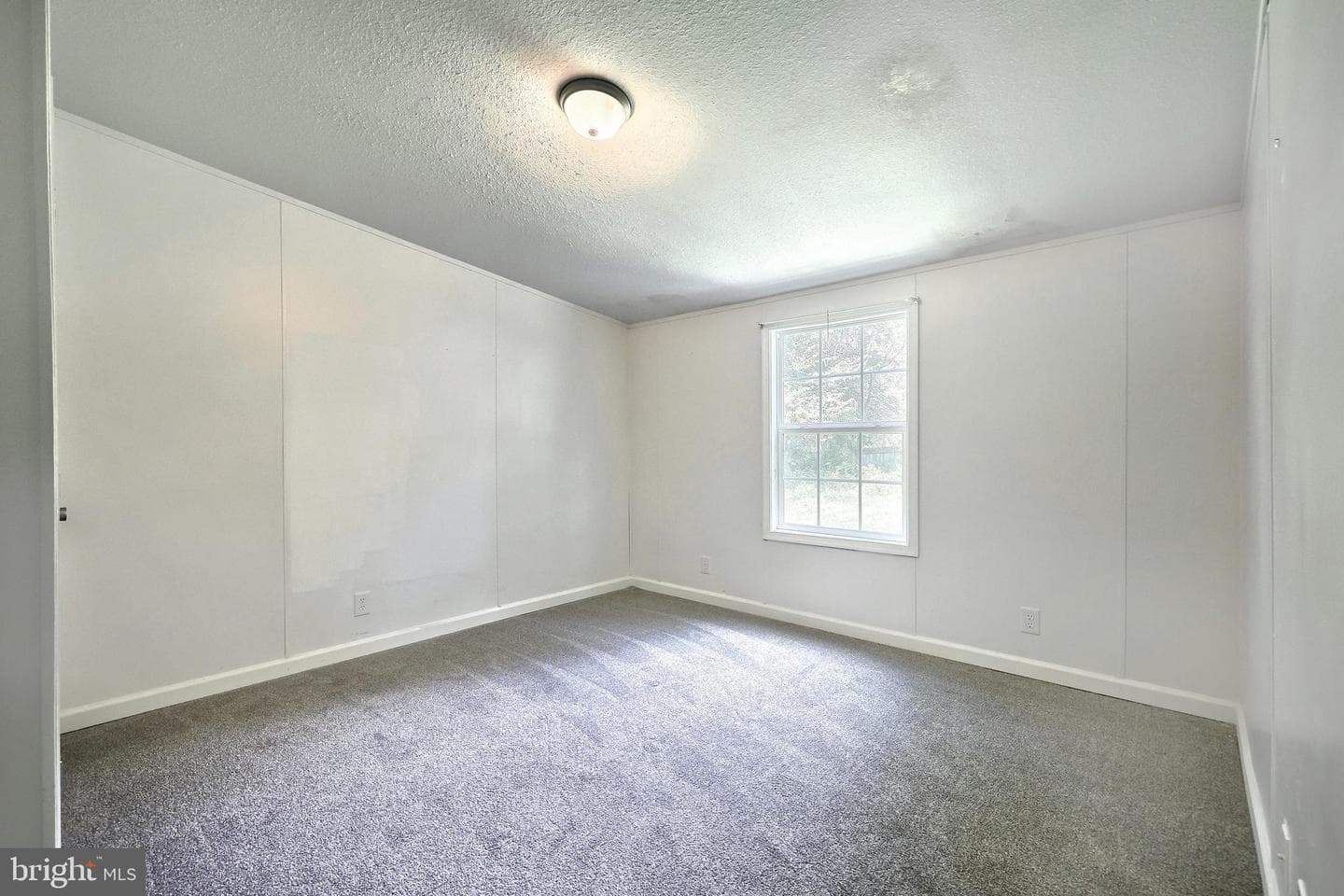 76 Laurel Drive photo 18