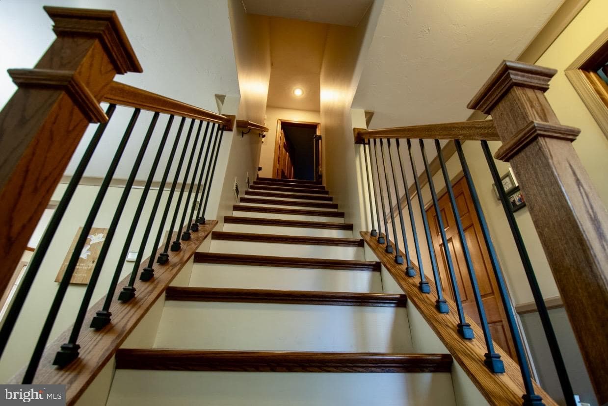 153 Timber Lane photo 33