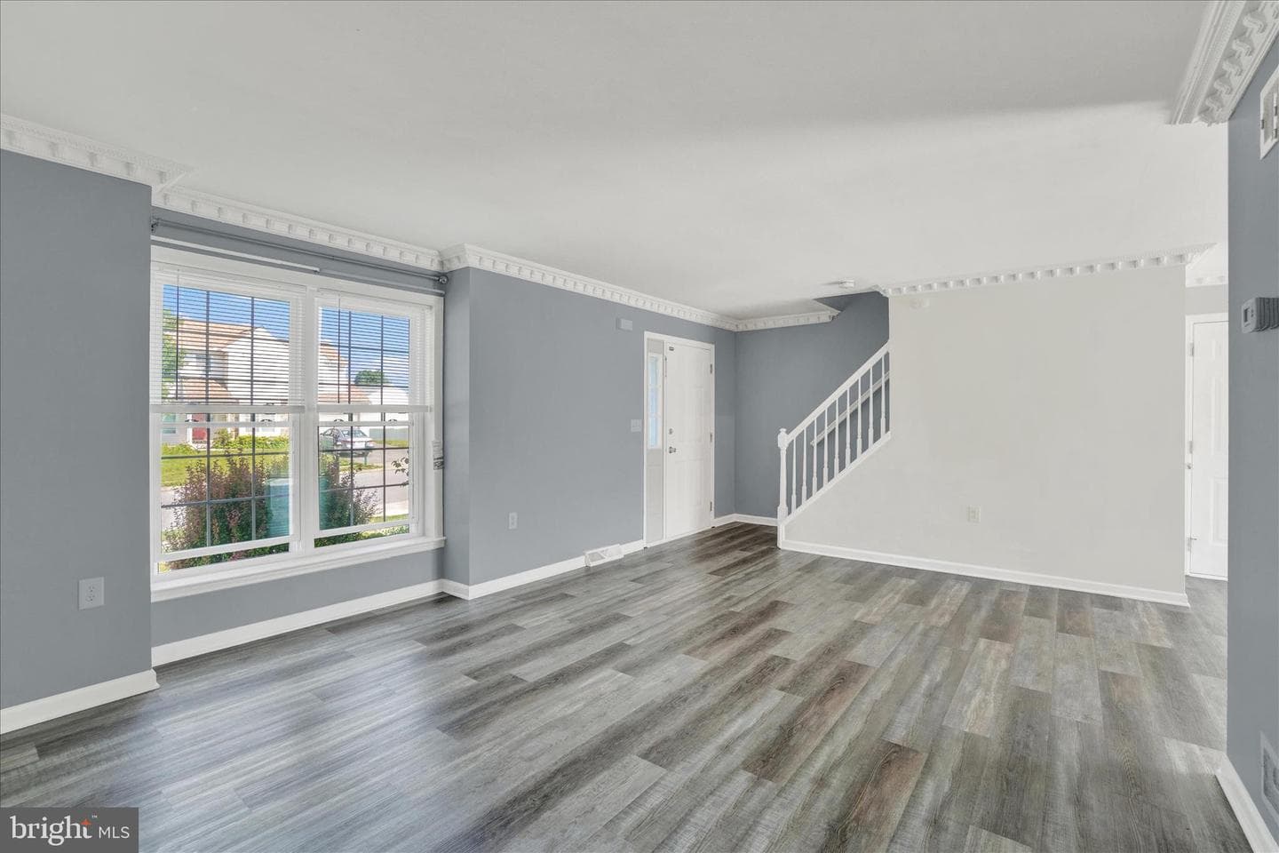 80 Jewel Drive photo 4