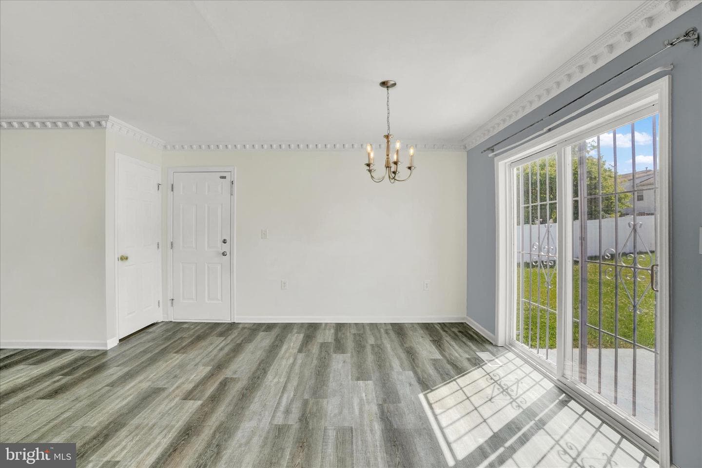 80 Jewel Drive photo 8