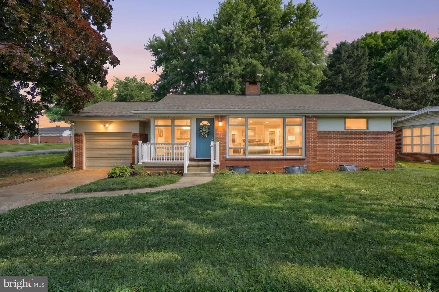 406 Tyler Run Road, York