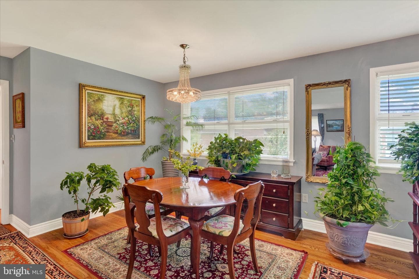 2360 Loucks Road photo 8