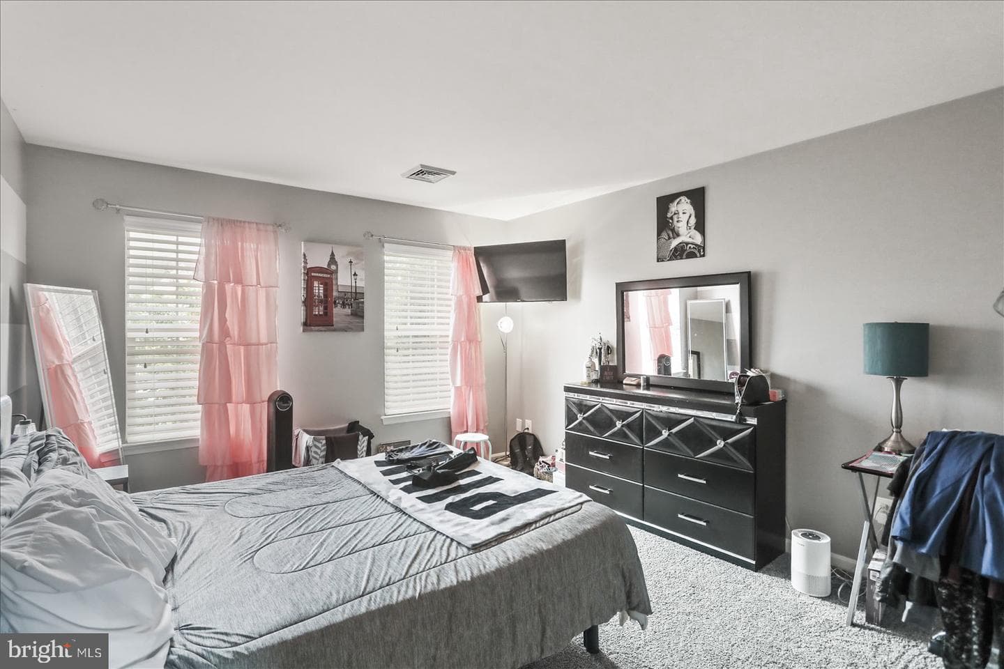 2520 Village Road photo 29
