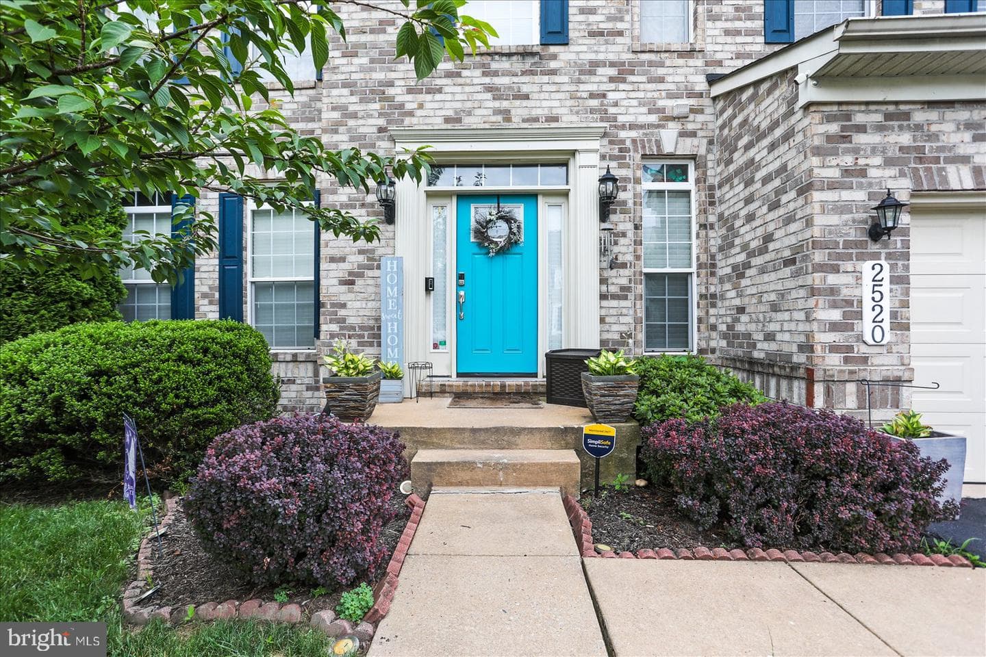 2520 Village Road photo 3
