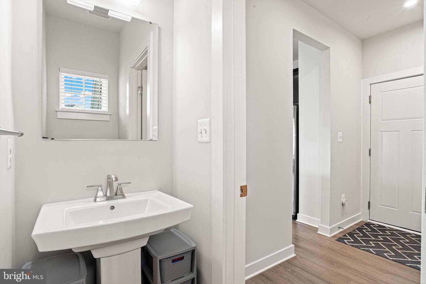 102 Tyler Drive photo 20