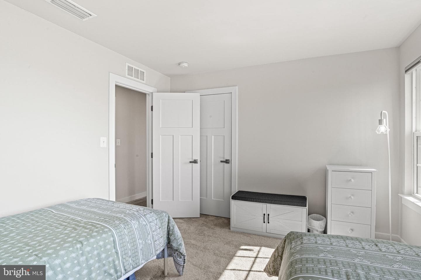 102 Tyler Drive photo 30