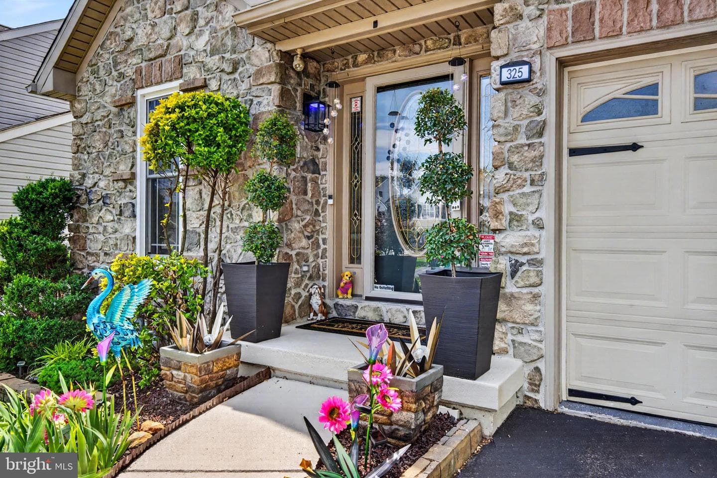 325 Thomas Armor Drive, Windsor