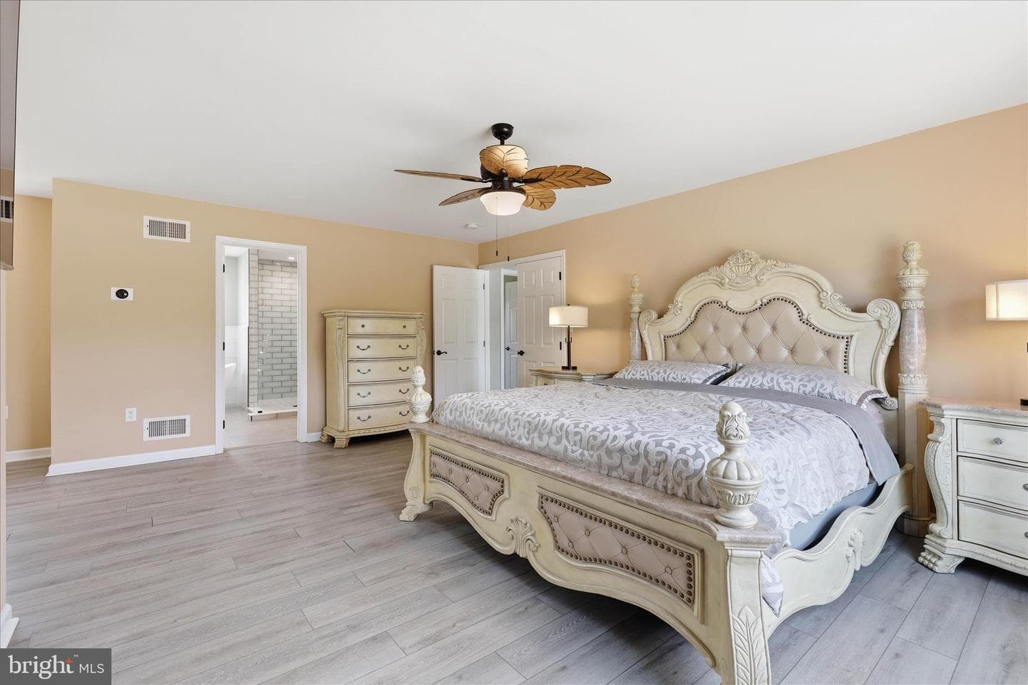 1730 Candle Lane photo 32