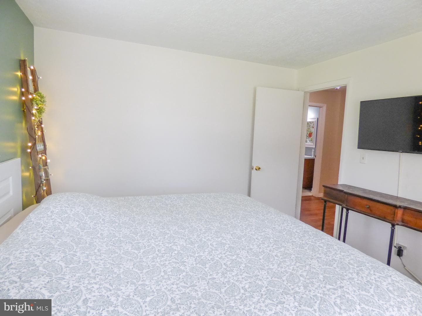 4325 Pinewood Lane photo 30