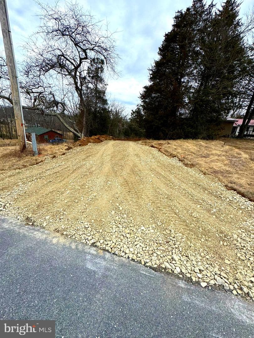 270 S Winding Road photo 6