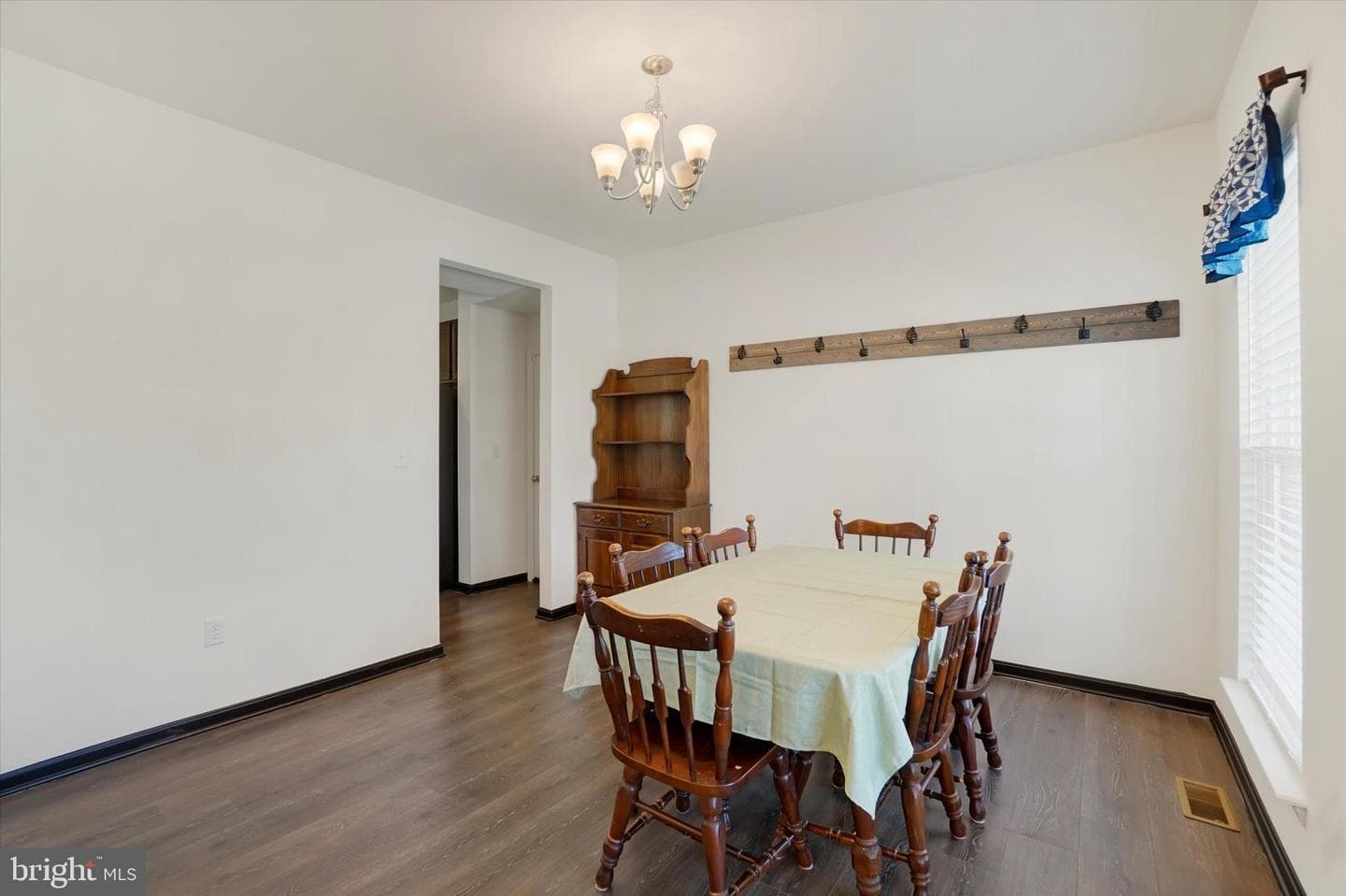 215 Thoroughbred Drive photo 11