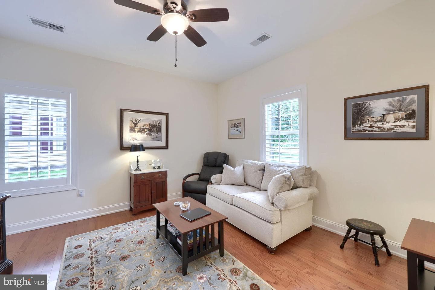 865 Meadow Court photo 33