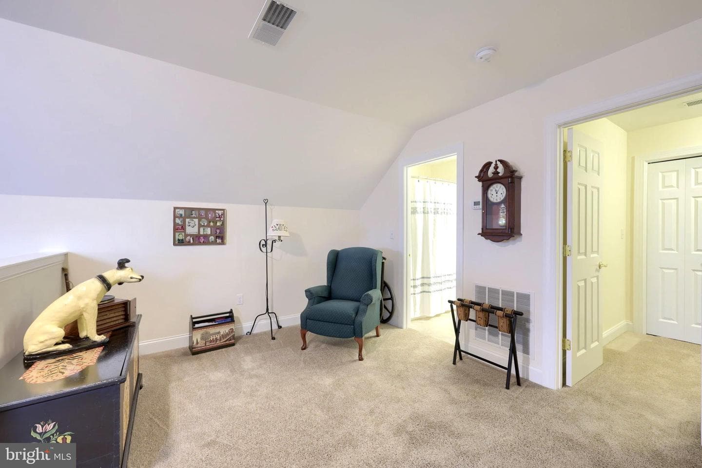 865 Meadow Court photo 38