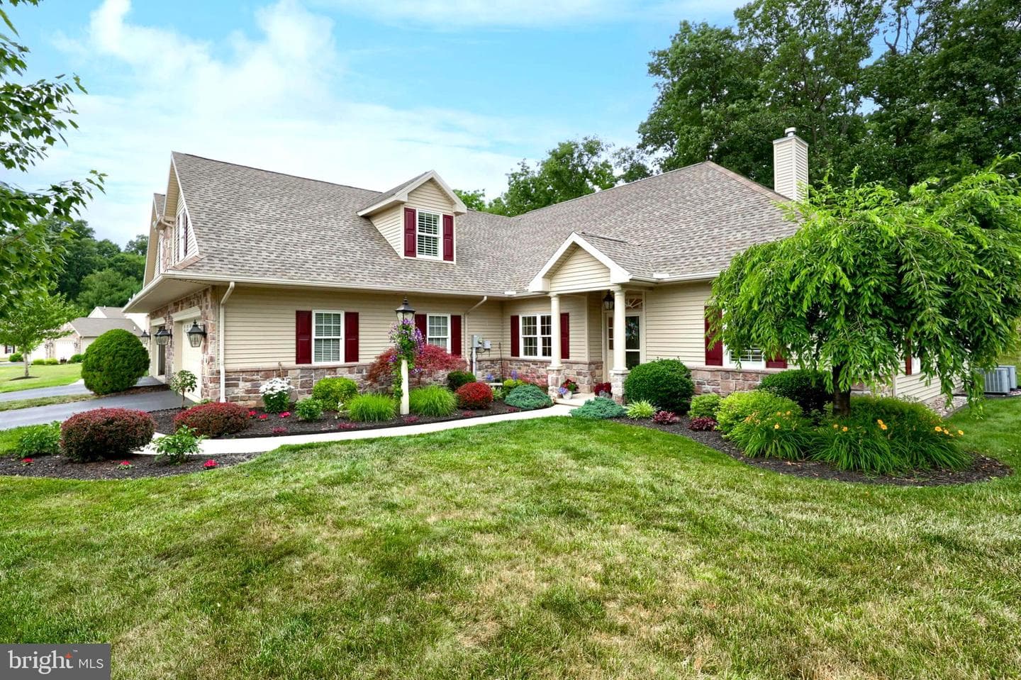 865 Meadow Court photo 51