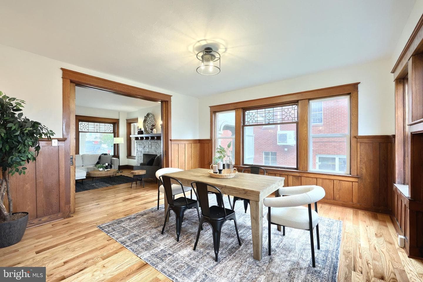 137 1st Avenue photo 20