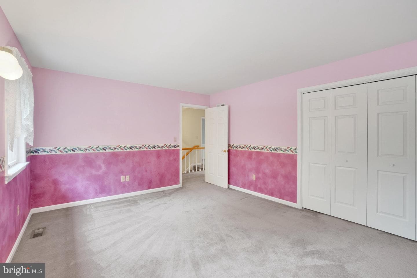 110 Catherine Court photo 26