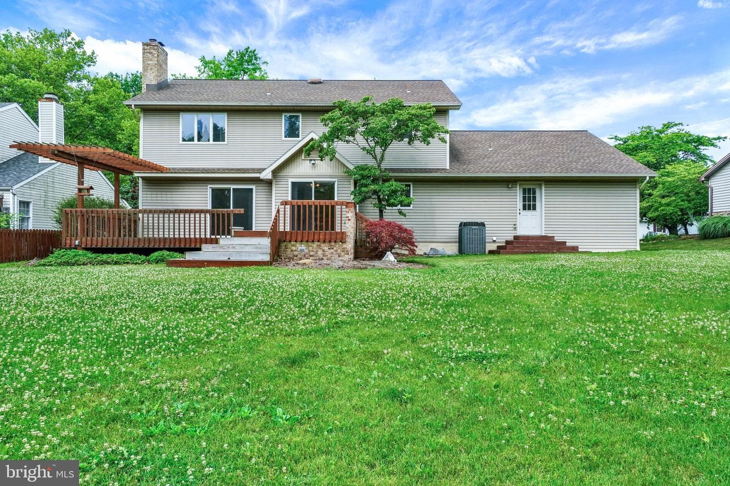 110 Catherine Court photo 37