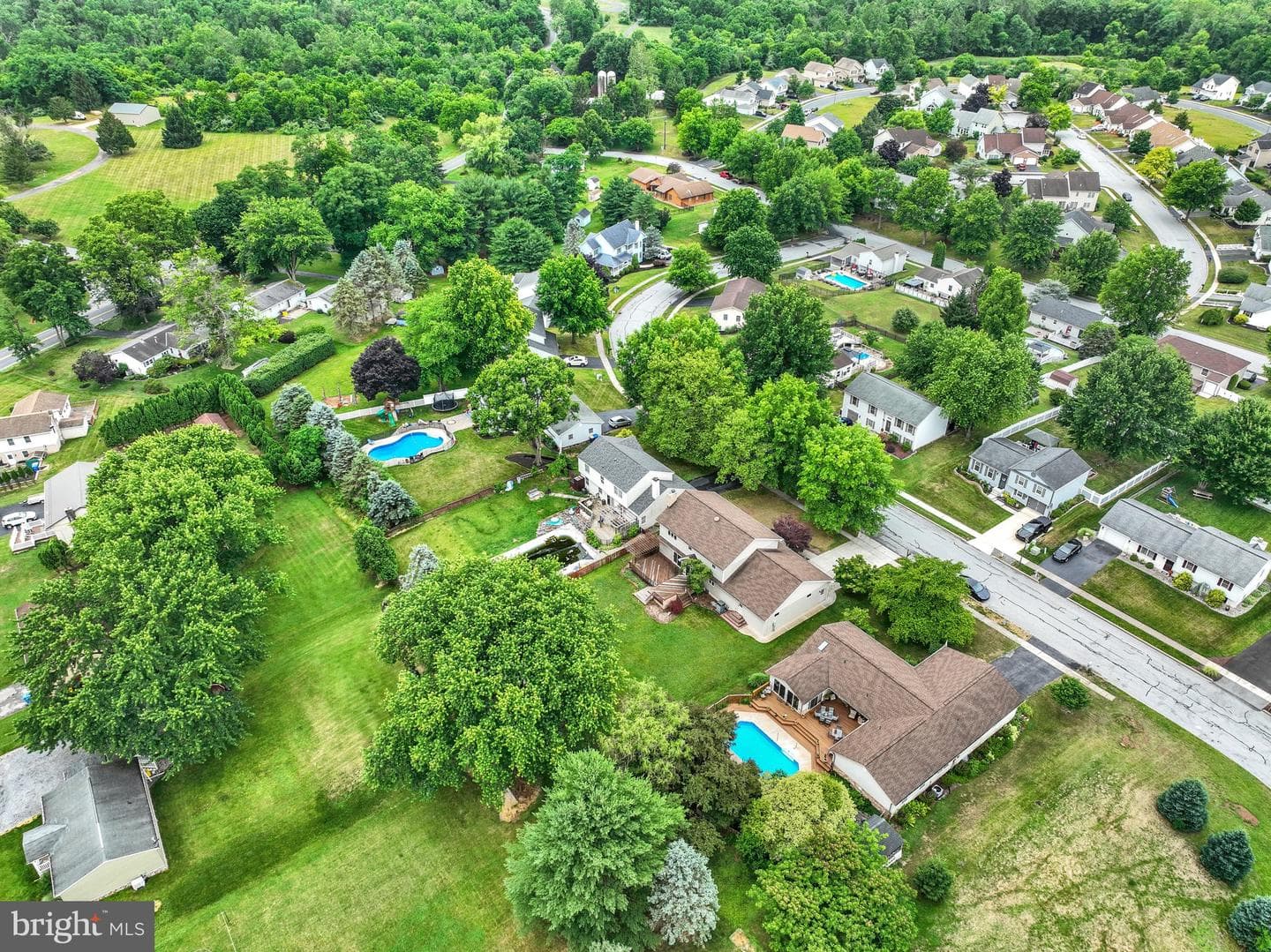 110 Catherine Court photo 49